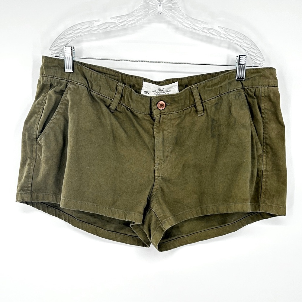 H&M women’s olive green carpenter shorts size 14